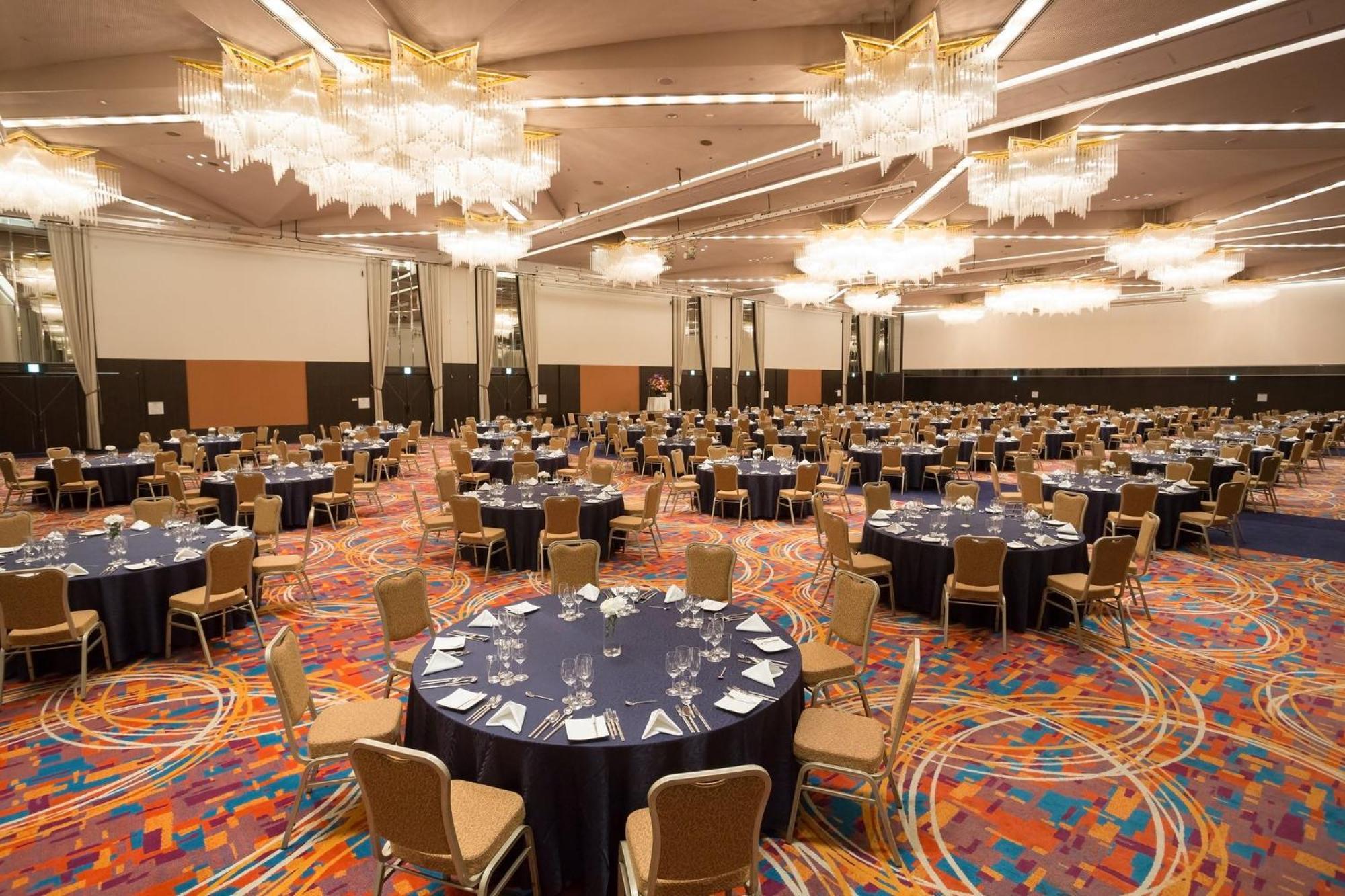 Hotel Ana Crowne Plaza Kobe By Ihg Esterno foto The Grand Ballroom